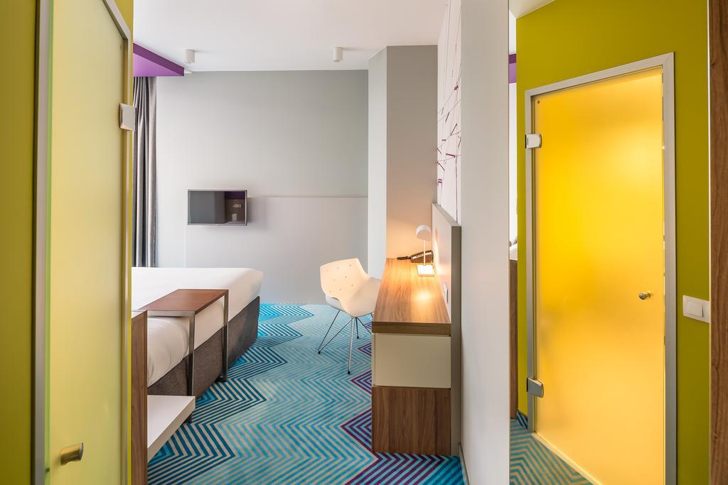 Ibis Styles Lviv Center Ξενοδοχείο Εξωτερικό φωτογραφία