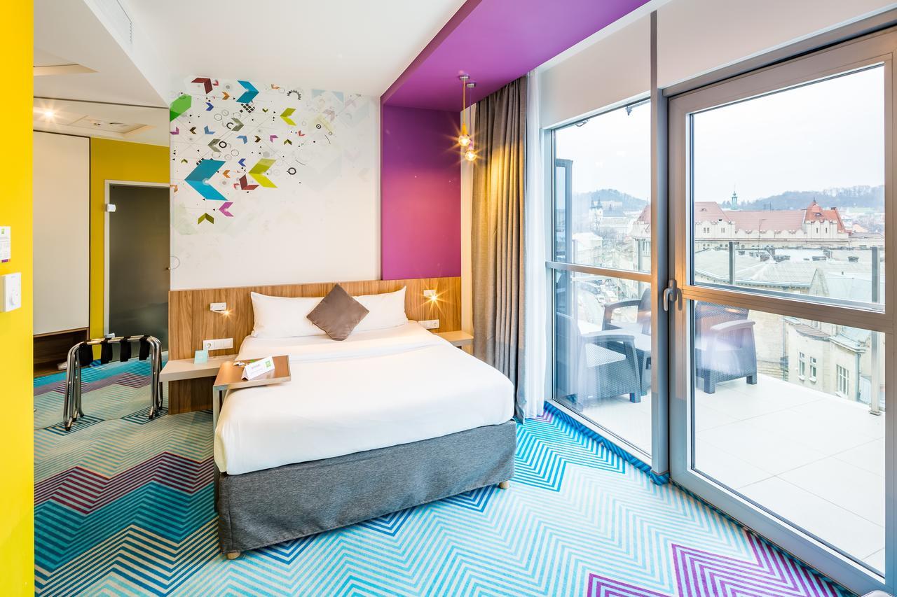Ibis Styles Lviv Center Ξενοδοχείο Εξωτερικό φωτογραφία