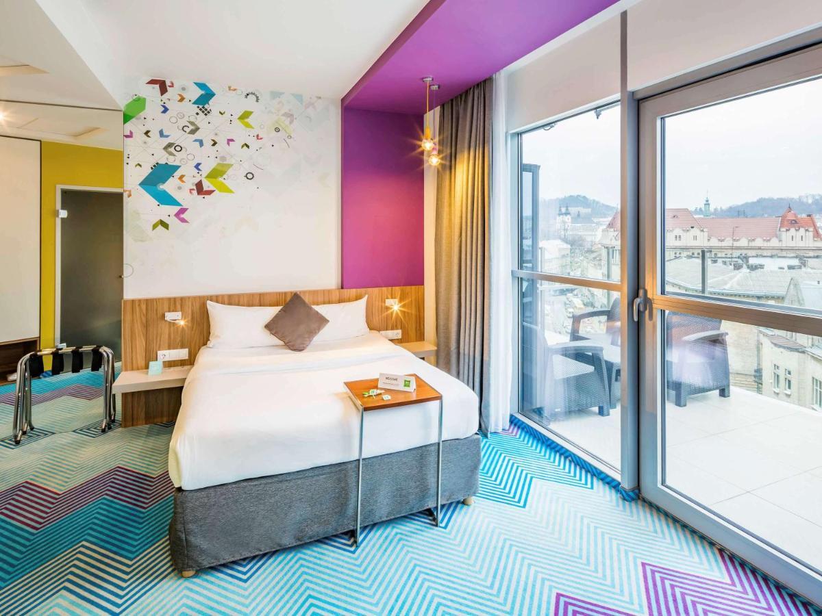 Ibis Styles Lviv Center Ξενοδοχείο Εξωτερικό φωτογραφία
